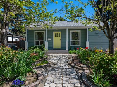 10115 N Hudson St, Portland, OR, 97203
