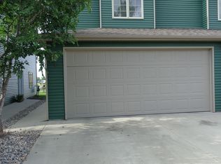 830 37th Ave S APT 1, Moorhead, MN 56560