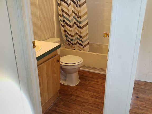 3rd image of 3061 SE 48th St