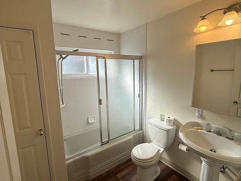 Brook Garden Apartments — Photo 16