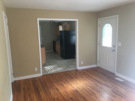 5th image of 226 Graylynn Dr