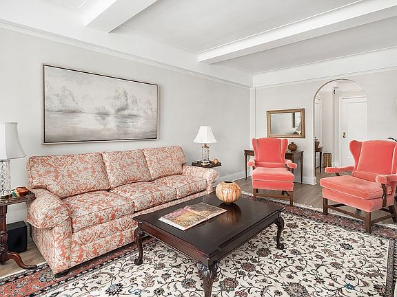 3rd image of 308 E 79th St APT 13B