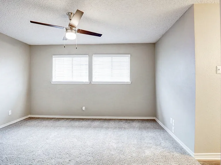 Embry Apartment Homes — Photo 7