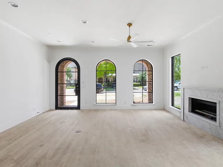 4328 Glenwick Ln — Photo 8