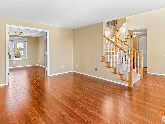 4th image of 1268 E SPENCER Court