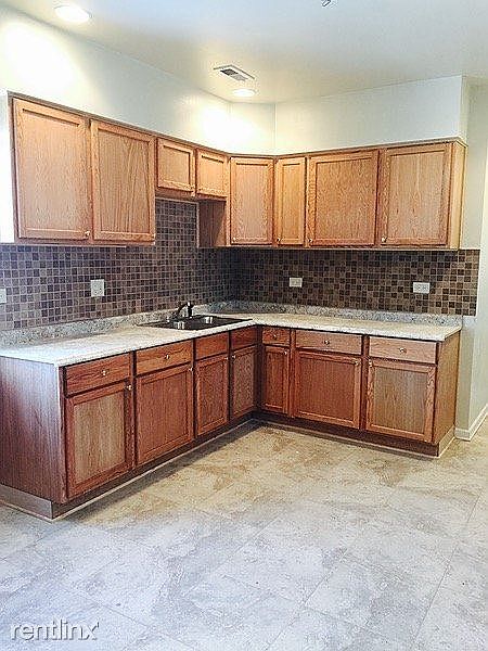 1st image of 6728 S Langley Ave #2