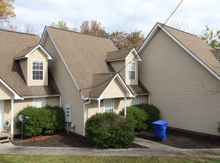 452 W Outer Dr #B, Oak Ridge, TN 37830