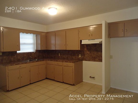 3rd image of 2401 Gumwood Ave #5