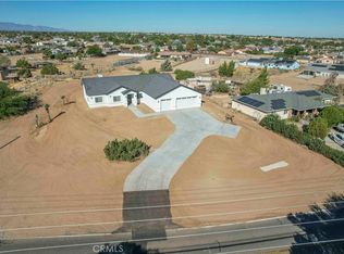 8106 Peach Ave, Hesperia, CA 92345