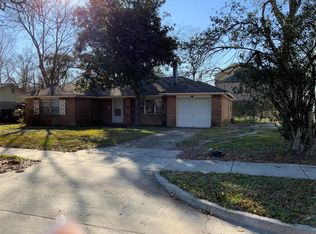 1841 Wycliffe Dr, Houston, TX 77043