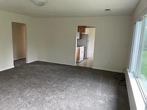 370 Sky Oaks Dr — Photo 5