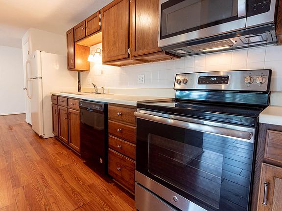 2nd image of 7701 Okeith Ct