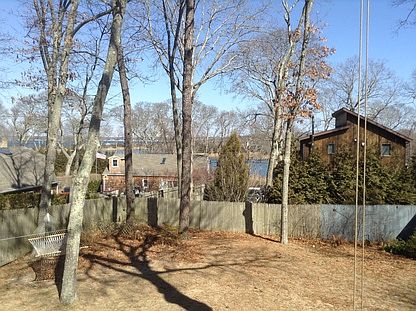 2nd image of 48 Bay View Dr W