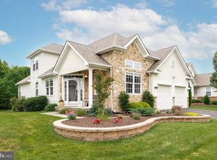 6 Zinnia Way, Langhorne, PA 19047