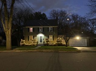 67 Lynnbrook Rd, Fairfield, CT 06825