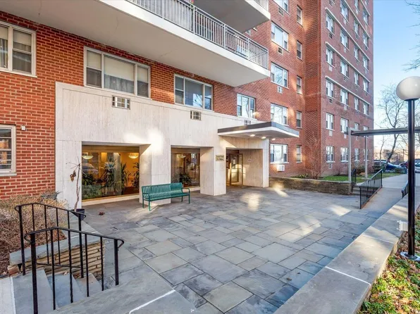 52-30 39th Drive #6N, Woodside, NY 11377