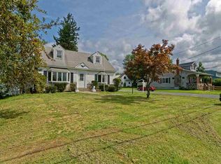 2 Woodlawn Ave, Rensselaer, NY 12144