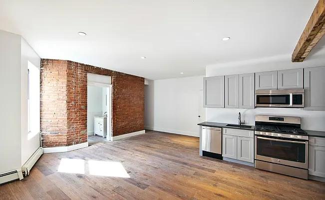 Rented by Citi Habitats | media 30