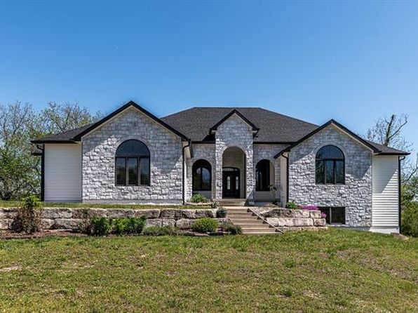 Tonganoxie KS Homes For Sale 