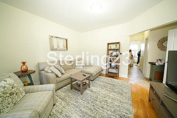 Rented by Sterling Realty Solution Inc | media 24