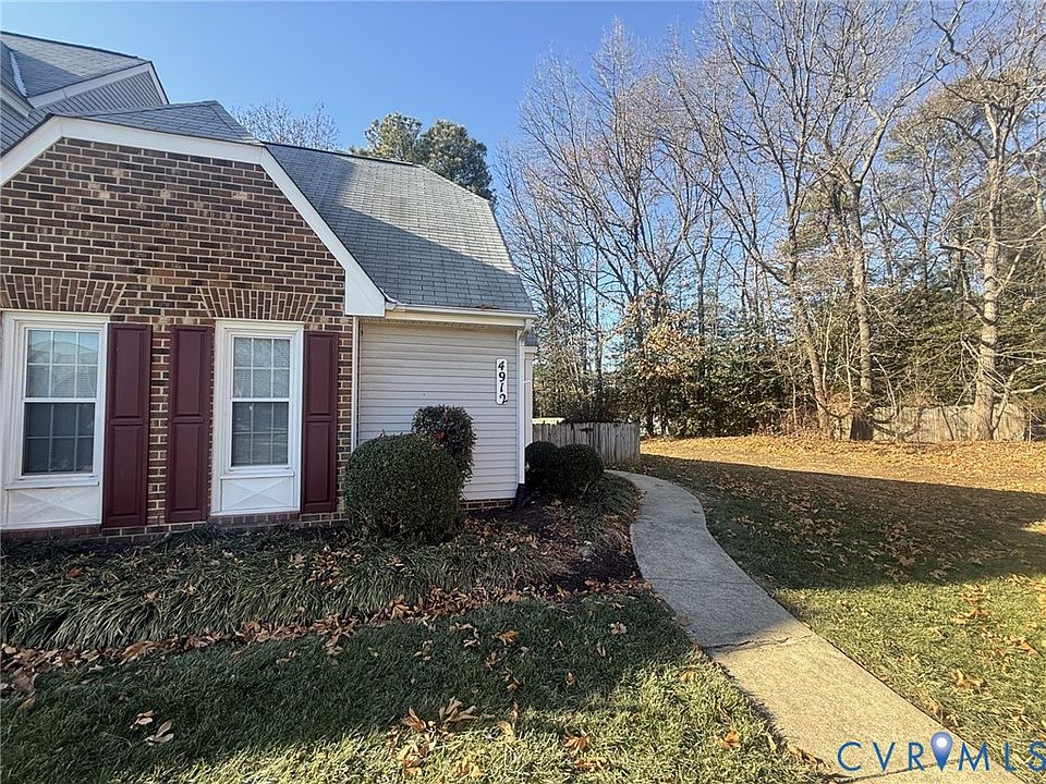 1st image of 4912 Lurgan Pl
