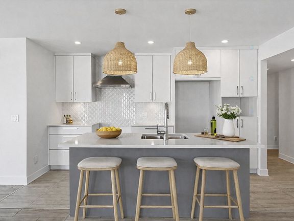 5th image of 122 Rue De Laigle #102