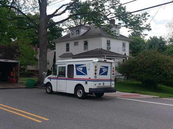 3rd image of 95 Lane Ave