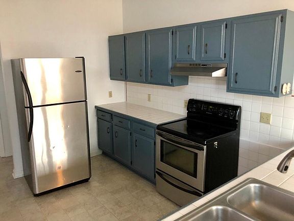 5th image of 1113 Carney St