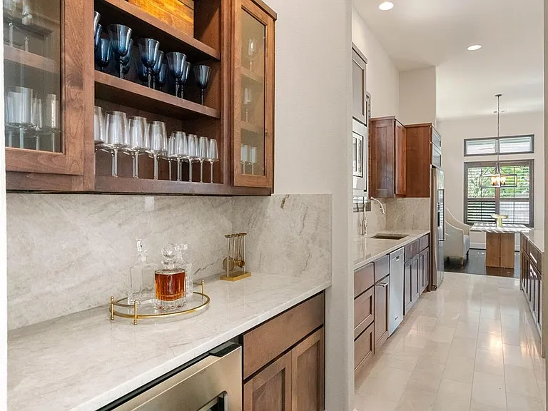7 Valley Cottage Pl — Photo 14
