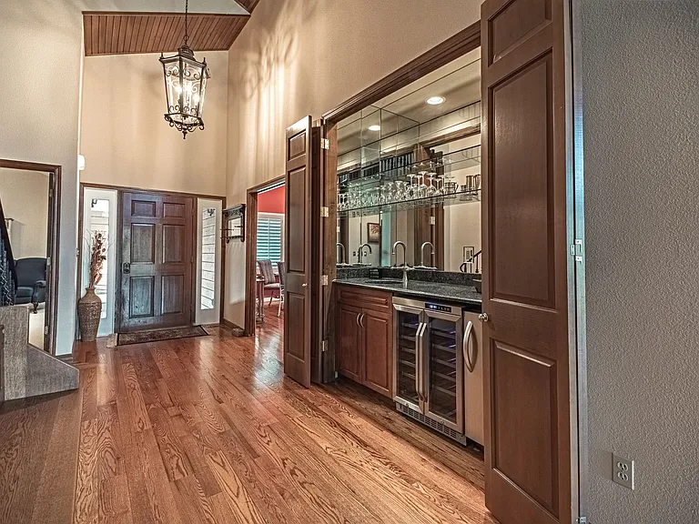 3570 Camels Ridge Ln — Photo 12