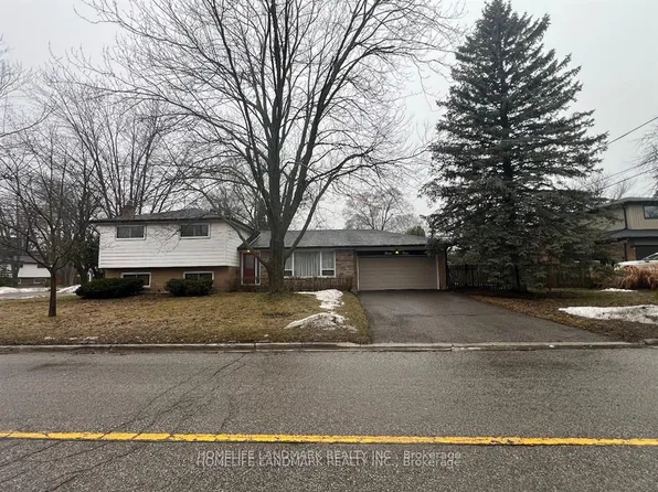 12 Pratt Cir, Markham, ON L3R 1Y2