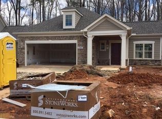 141 Greenway Lndg #11, Chapel Hill, NC 27516
