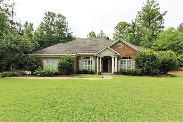 2nd image of 8136 Highlands Dr