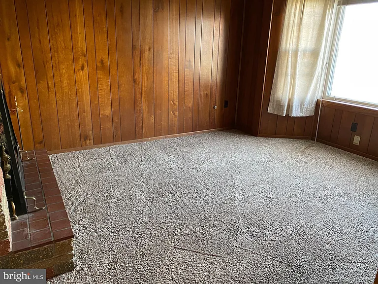 105 Fay St — Photo 18