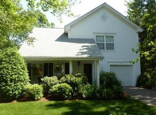 2 Balcom Dr, Foxboro, MA 02035