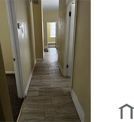3 bed, 800 sqft, $1,000 — Photo 3