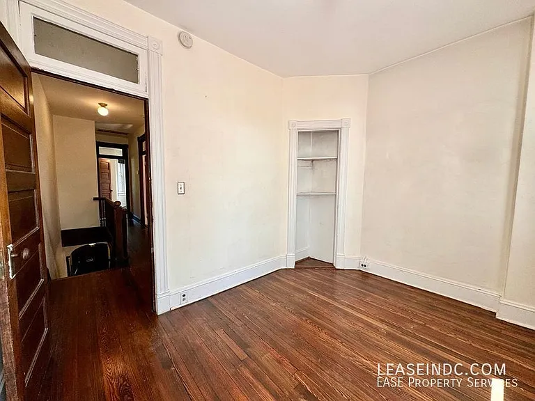 128 Adams St NW — Photo 25
