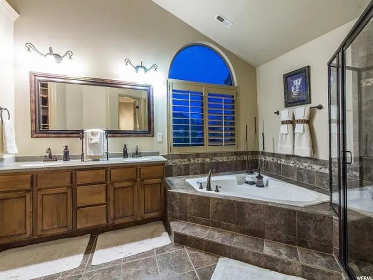 11093 S Alta Crest Dr — Photo 15