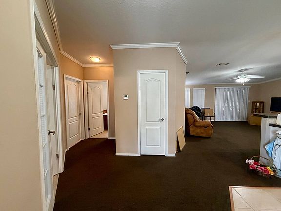 5th image of 8803 Shoreham Rd