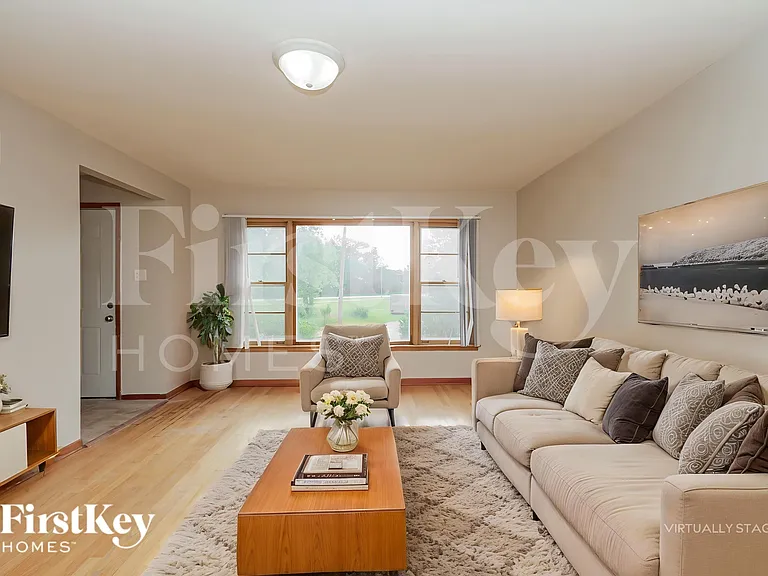 659 Paxton Ave — Photo 4