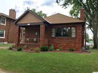 2016 Spring St, Quincy, IL 62301