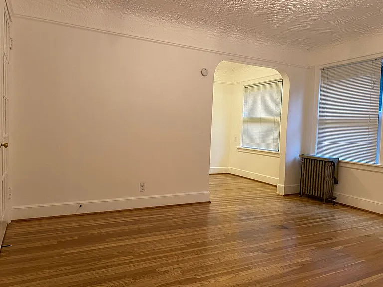 2235 NW Johnson St — Photo 34