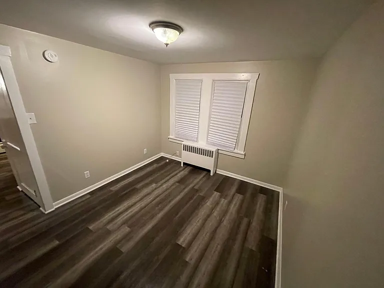 340 N Hook Rd #4 — Photo 7