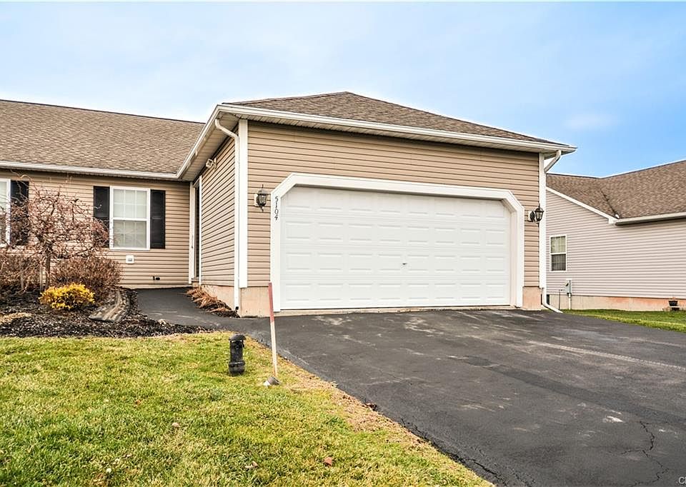 1st image of 5104 Constitution Ln