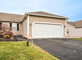 5104 Constitution Ln, Liverpool, NY 13088