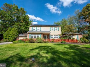 1691 Beaver Hollow Dr, Norristown, PA 19403