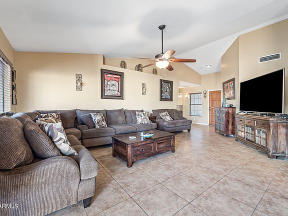 5th image of 10261 W PASADENA Avenue