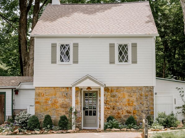 34 Webster Locks Rd