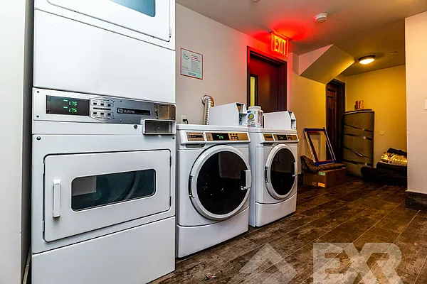 Rented by EXR | media 5