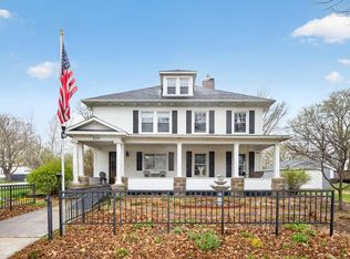 229 1st St SW, Grand Meadow, MN 55936